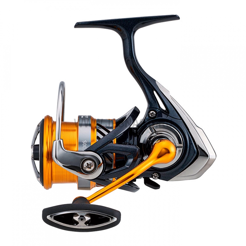 Катушка Daiwa 20 Revros LT 2500S